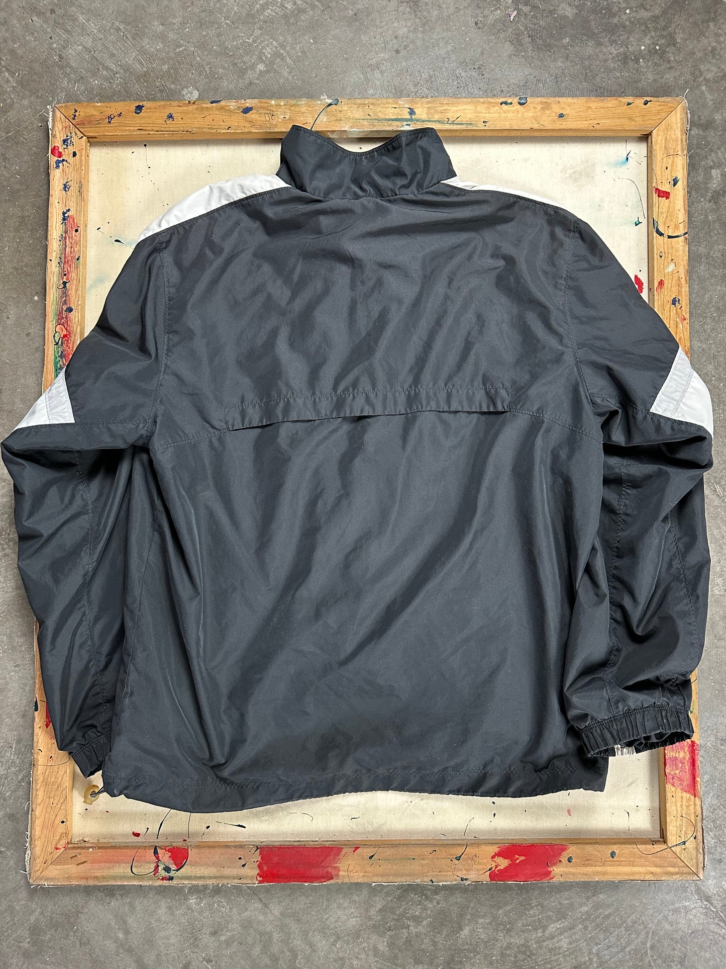 Nike Arm Hit Windbreaker