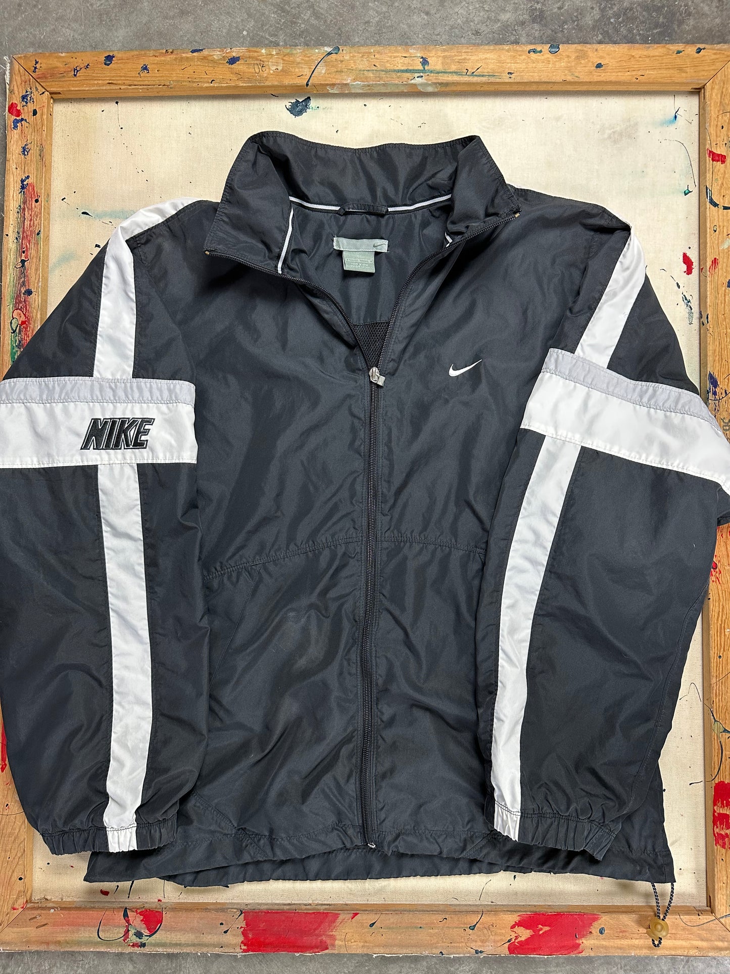 Nike Arm Hit Windbreaker