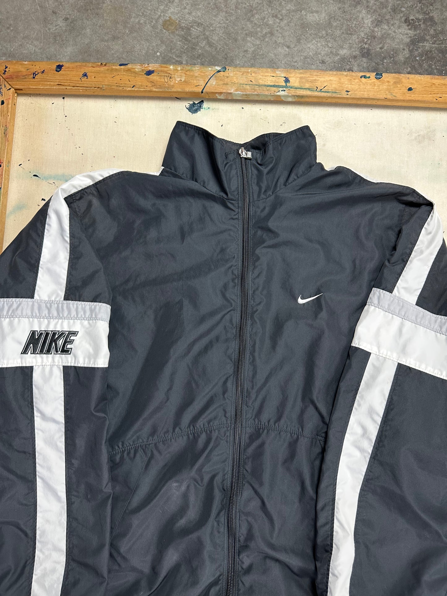 Nike Arm Hit Windbreaker