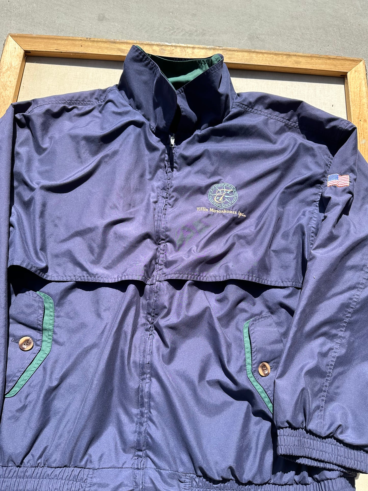 Motor Homes Windbreaker